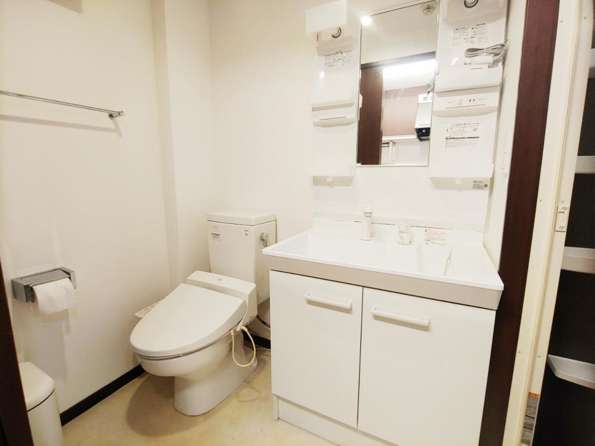 メゾンドオーク 新大久保 Apartment Tokyo Luaran gambar