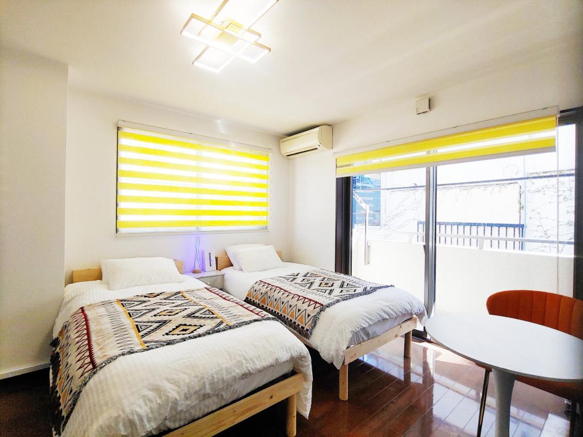 メゾンドオーク 新大久保 Apartment Tokyo Luaran gambar